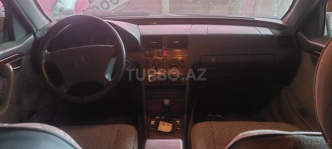 Mercedes C 200 1995, 600,007 km - 2.0 л - Quba