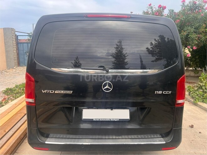 Mercedes Vito 116 2015, 398,000 km - 2.2 l - Bakı