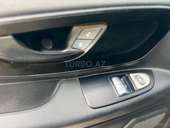 Mercedes Vito 116 2015, 398,000 km - 2.2 l - Bakı