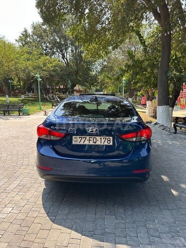 Hyundai Elantra 2015, 139,850 km - 1.8 l - Bakı