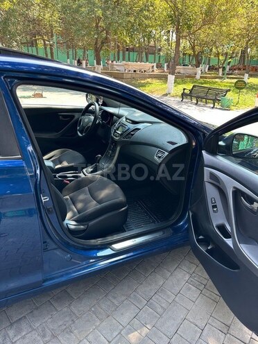 Hyundai Elantra 2015, 139,850 km - 1.8 l - Bakı