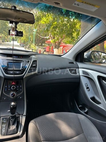 Hyundai Elantra 2015, 139,850 km - 1.8 l - Bakı
