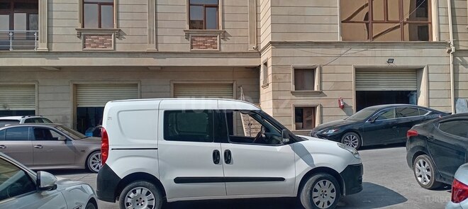 Fiat Doblo 2014, 276,499 km - 1.4 l - Bakı