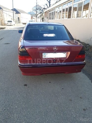 Mercedes C 180 1995, 282,450 km - 1.8 л - Bakı