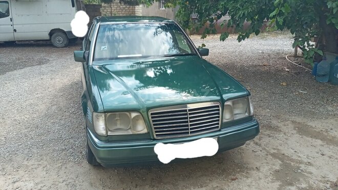 Mercedes E 300 1994, 100,000 km - 3.0 l - Bakı