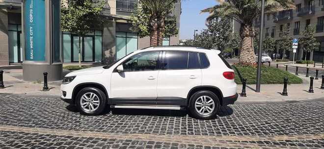 Volkswagen Tiguan 2013, 129,025 km - 2.0 l - Bakı