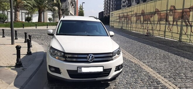 Volkswagen Tiguan 2013, 129,025 km - 2.0 l - Bakı