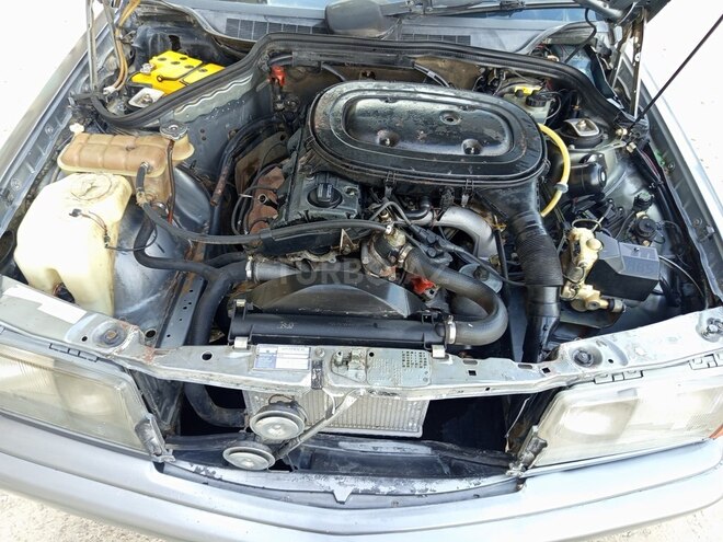 Mercedes 190 1990, 228,000 km - 2.0 l - Bakı