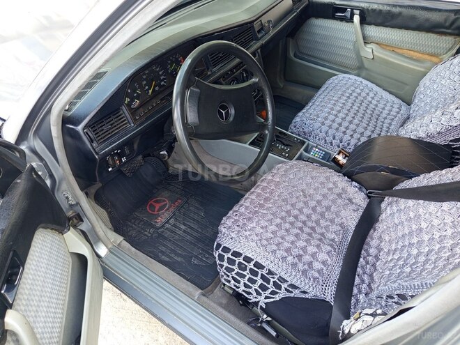 Mercedes 190 1990, 228,000 km - 2.0 l - Bakı