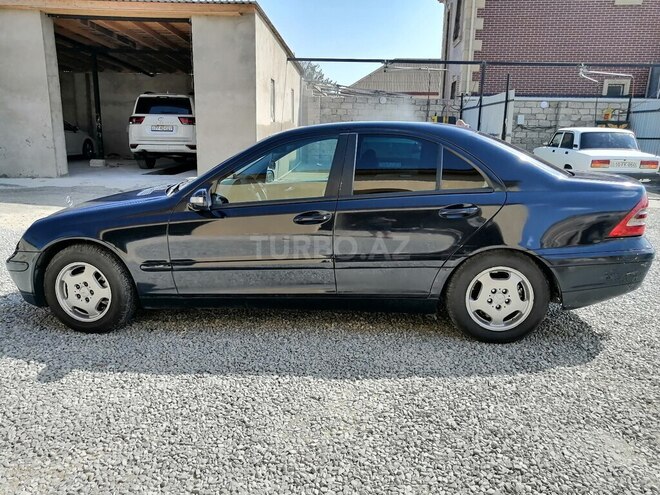 Mercedes C 220 2000, 560,000 km - 2.2 l - Bakı