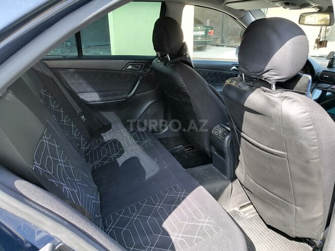 Mercedes C 220 2000, 560,000 km - 2.2 l - Bakı