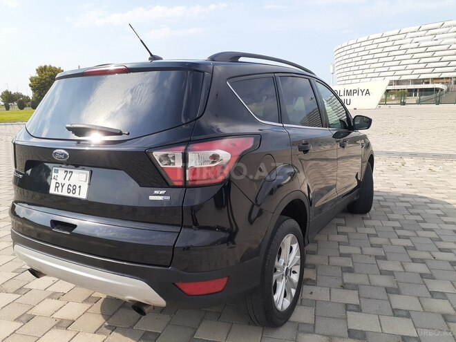 Ford Escape 2017, 245,000 km - 1.5 l - Bakı