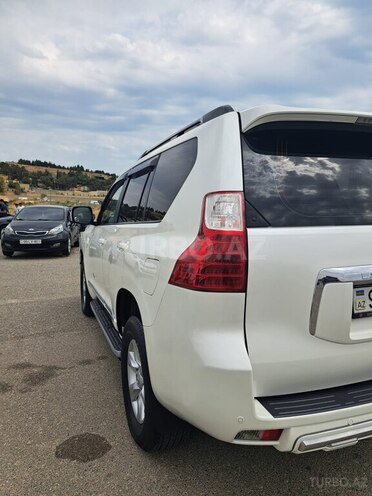Toyota Land Cruiser Prado 2011, 97,961 km - 2.7 л - Bakı