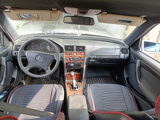 Mercedes C 200 1999, 600,000 km - 2.0 l - Bakı