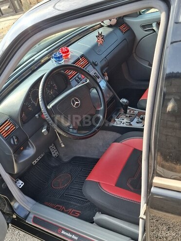 Mercedes C 230 1998, 373,000 km - 2.3 l - Sumqayıt