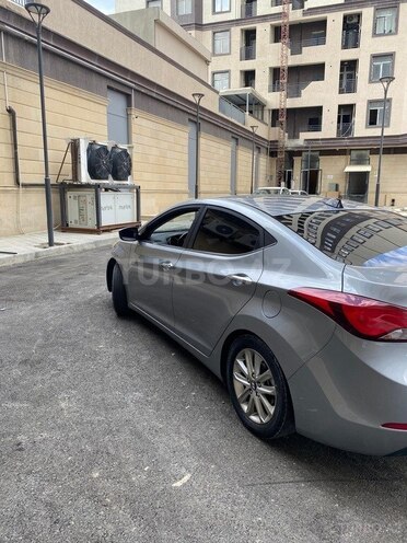 Hyundai Elantra 2015, 95,000 km - 1.6 l - Bakı