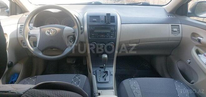 Toyota Corolla 2009, 260,000 km - 1.8 l - Bakı