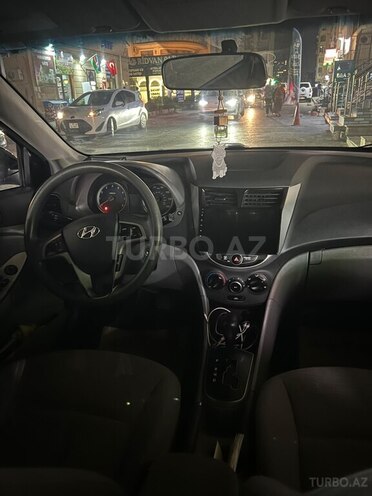 Hyundai Accent 2017, 265,542 km - 1.6 л - Bakı