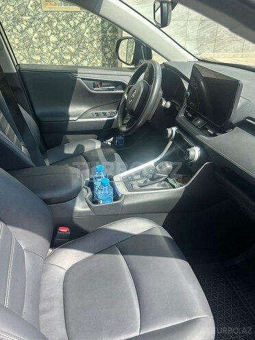 Toyota RAV4 2024, 25,000 km - 2.5 l - Bakı