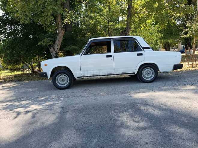 LADA (VAZ) 2107 2002, 200,000 km - 1.6 л - Zaqatala