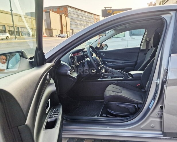 Hyundai Elantra 2022, 37,855 km - 1.6 л - Bakı