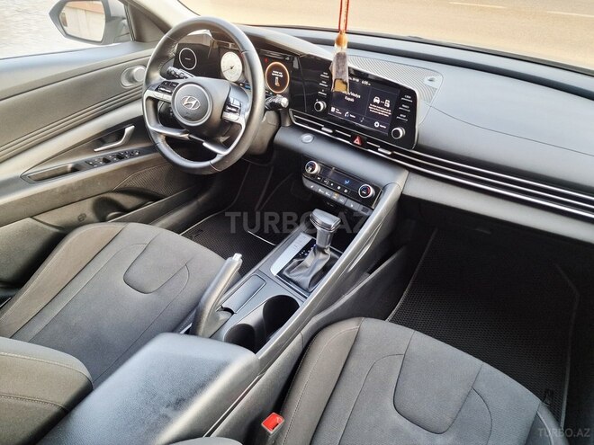 Hyundai Elantra 2022, 37,855 km - 1.6 л - Bakı