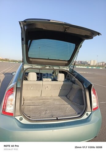 Toyota Prius 2013, 294,000 km - 1.8 л - Bakı