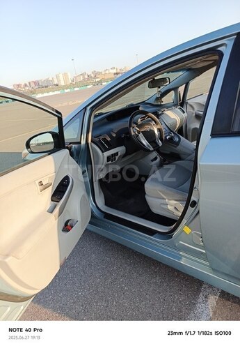 Toyota Prius 2013, 294,000 km - 1.8 л - Bakı