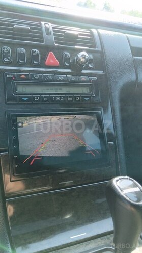 Mercedes E 240 1998, 263,165 km - 2.4 l - Tovuz