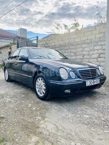 Mercedes E 270 2001, 518,000 km - 2.7 l - İmişli