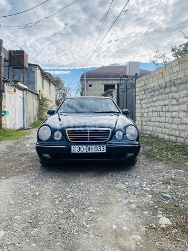 Mercedes E 270 2001, 518,000 km - 2.7 l - İmişli