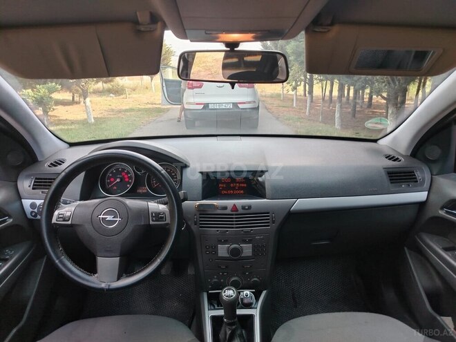 Opel Astra 2006, 202,684 km - 1.4 l - Bakı