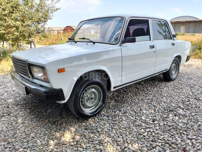 LADA (VAZ) 2107 2006, 186,000 km - 1.6 л - Cəlilabad