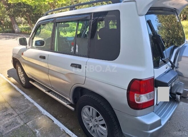 Mitsubishi Pajero io 1998, 276,000 km - 1.8 l - Bakı
