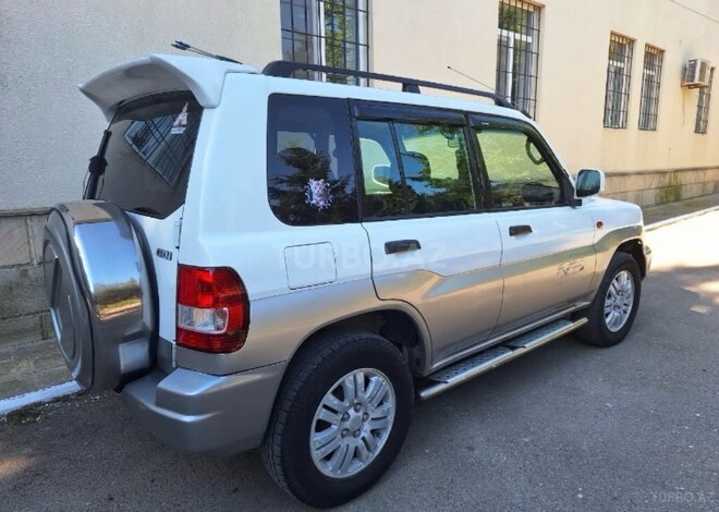 Mitsubishi Pajero io 1998, 276,000 km - 1.8 l - Bakı