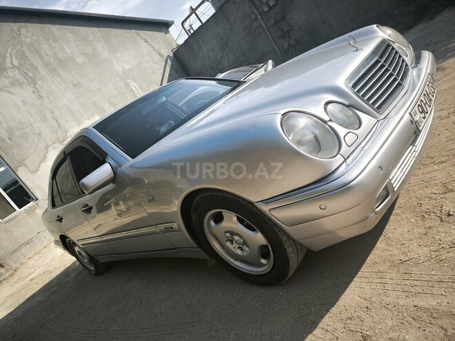 Mercedes E 240 1999, 430,000 km - 2.4 л - Bakı