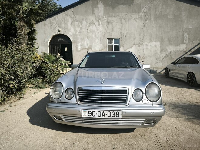 Mercedes E 240 1999, 430,000 km - 2.4 л - Bakı