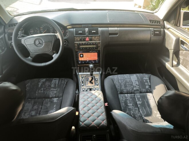 Mercedes E 240 1999, 430,000 km - 2.4 л - Bakı