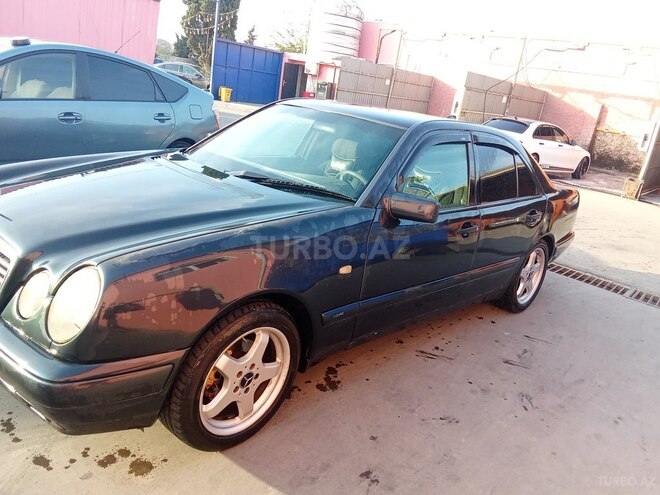 Mercedes E 240 1998, 640,563 km - 2.4 l - Bakı