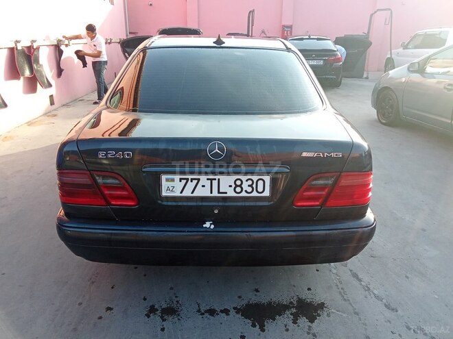 Mercedes E 240 1998, 640,563 km - 2.4 l - Bakı