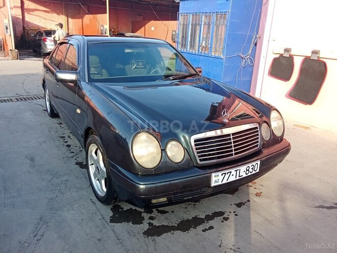 Mercedes E 240 1998, 640,563 km - 2.4 l - Bakı