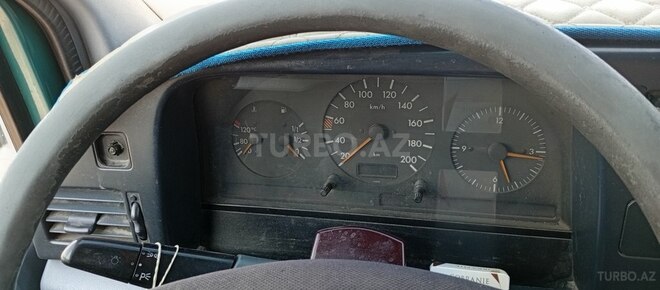 Mercedes 208 D 1997, 681,000 km - 2.3 l - Şirvan
