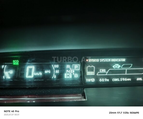 Toyota Prius 2013, 294,000 km - 1.8 л - Bakı