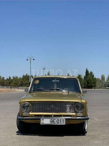 LADA (VAZ) 21011 1983, 300,000 km - 1.3 л - Gəncə