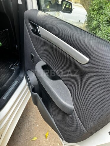 Mercedes B 180 2013, 110,900 km - 1.6 l - Bakı