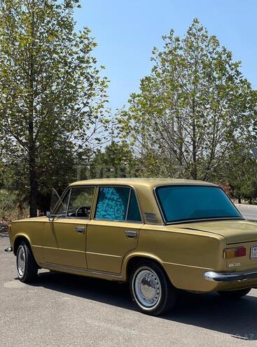 LADA (VAZ) 21011 1983, 300,000 km - 1.3 л - Gəncə