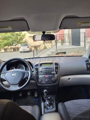 Kia  2008, 316,000 km - 1.6 l - Bakı
