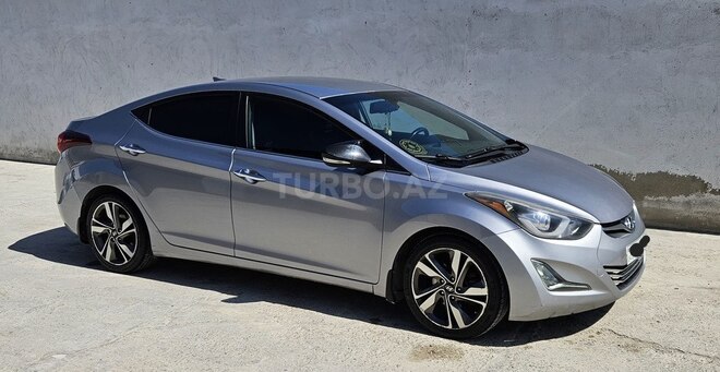 Hyundai Elantra 2015, 204,387 km - 1.8 l - Bakı