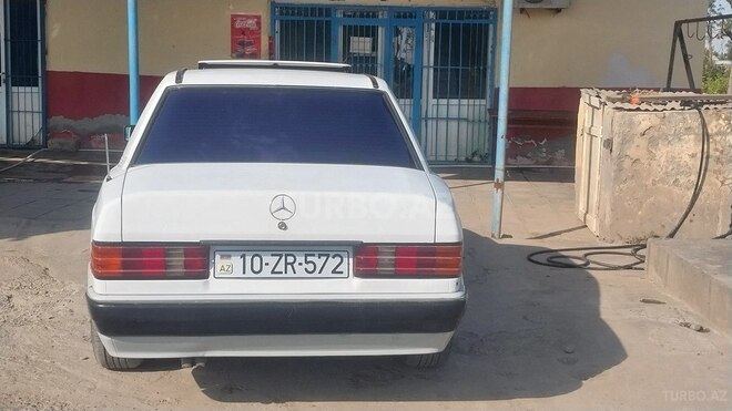Mercedes 190 1992, 142,000 km - 2.0 л - Bakı