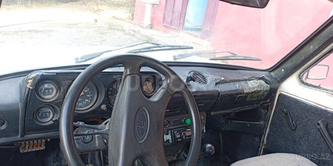 LADA (VAZ) Niva 1990, 155,000 km - 1.7 l - Astara